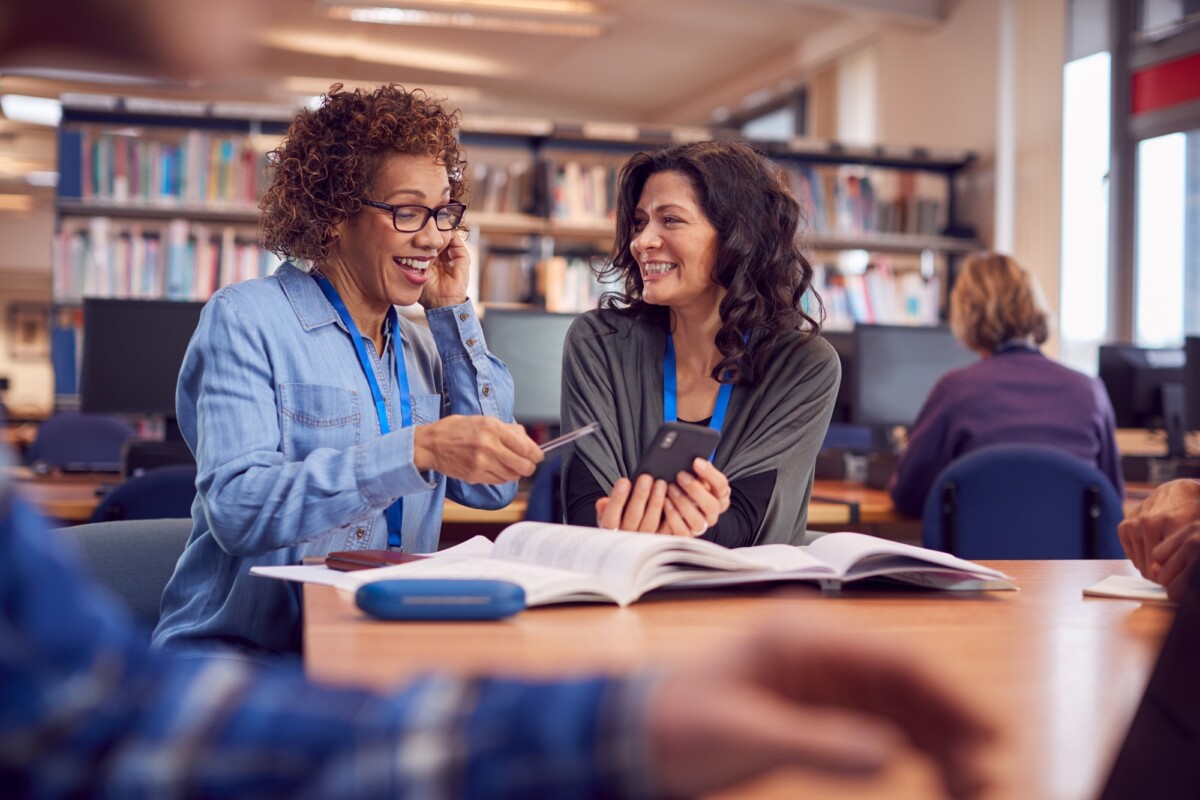 accredited online colleges history degree